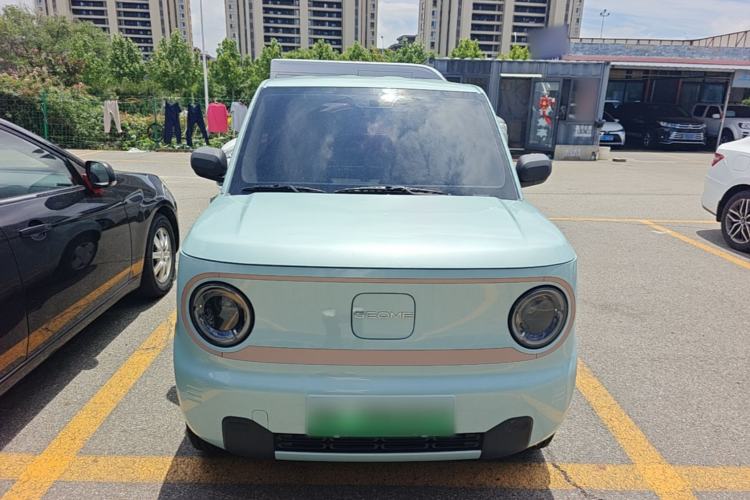 Used Geely Galaxy Panda 2024 Panda Mini 200km Endurance Bear Front