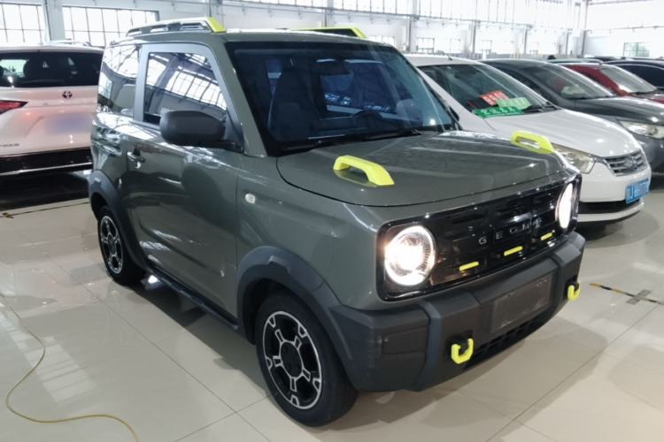 Used Geely Galaxy Panda 2024 200km Panda Rider Front Right 45 Deg