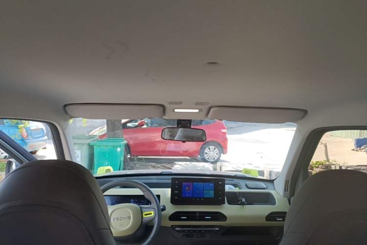 Used Geely Galaxy Panda 2024 200km Panda Rider Headliner