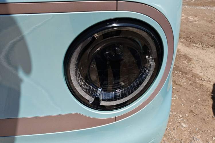 Used Geely Galaxy Panda 2024 Panda Mini 200km Endurance Bear Left Front Headlight
