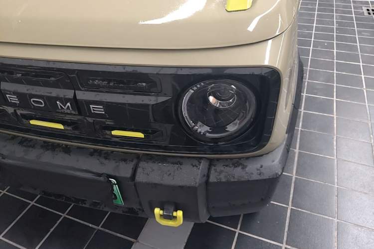 Used Geely Galaxy Panda 2024 200km Panda Rider Left Front Headlight