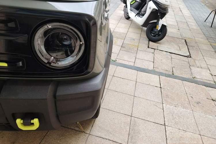 Used Geely Galaxy Panda 2024 200km Panda Rider Left Front Headlight