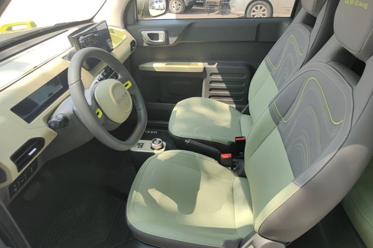 Used Geely Galaxy Panda 2024 200km Panda Rider Left Front Seat
