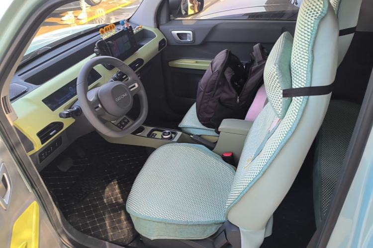 Used Geely Galaxy Panda 2024 Panda Mini 200km Endurance Bear Left Front Seat