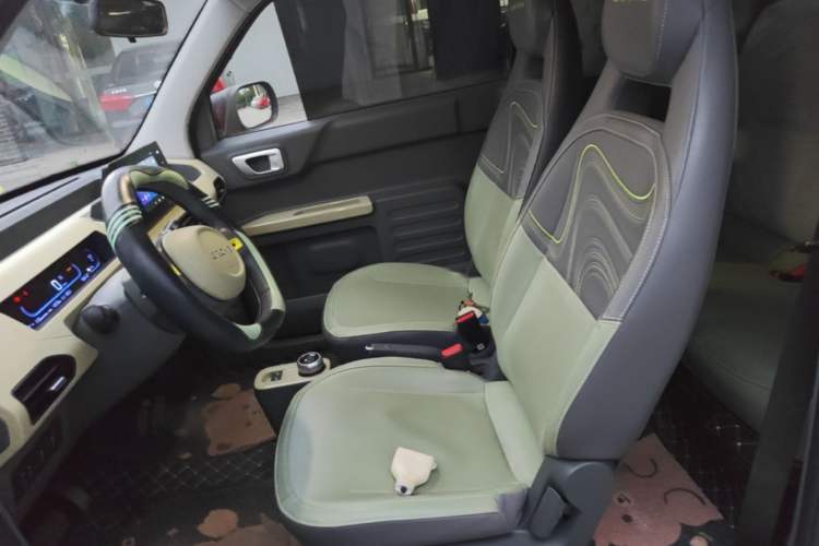Used Geely Galaxy Panda 2024 200km Panda Rider Left Front Seat