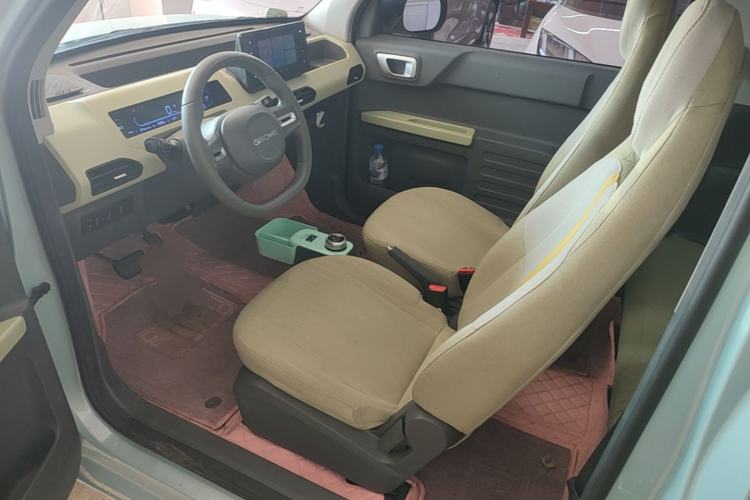 Used Geely Galaxy Panda 2024 Panda Mini 200km Endurance Bear Left Front Seat
