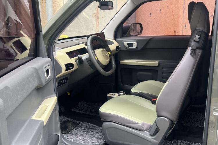 Used Geely Galaxy Panda 2024 200km Panda Rider Left Front Seat