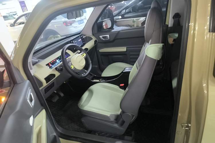 Used Geely Galaxy Panda 2024 200km Panda Rider Left Front Seat