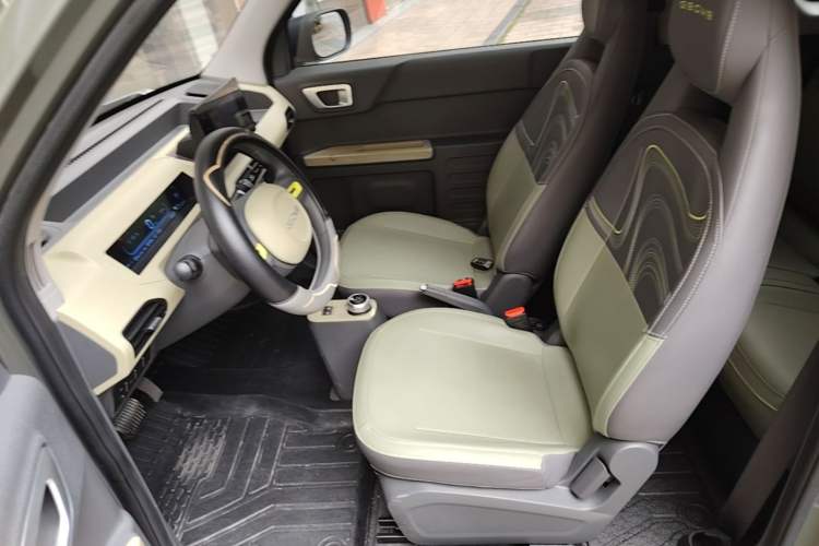 Used Geely Galaxy Panda 2024 200km Panda Rider Left Front Seat