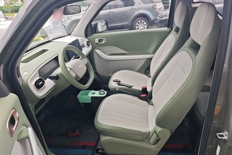 Used Geely Galaxy Panda 2024 Panda Mini 200km Endurance Bear Left Front Seat