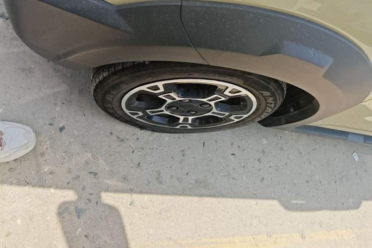 Used Geely Galaxy Panda 2024 200km Panda Rider Left Front Wheel Hub