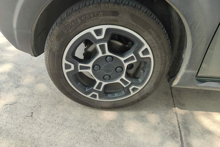 Used Geely Galaxy Panda 2024 200km Panda Rider Left Front Wheel Hub