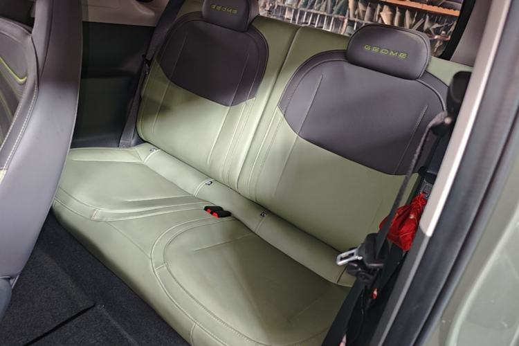Used Geely Galaxy Panda 2024 200km Panda Rider Left Rear Seat