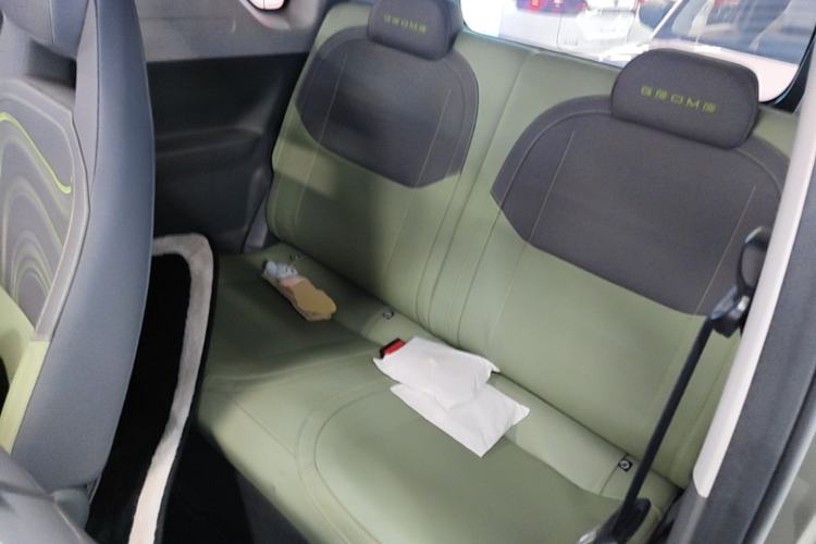 Used Geely Galaxy Panda 2024 200km Panda Rider Left Rear Seat