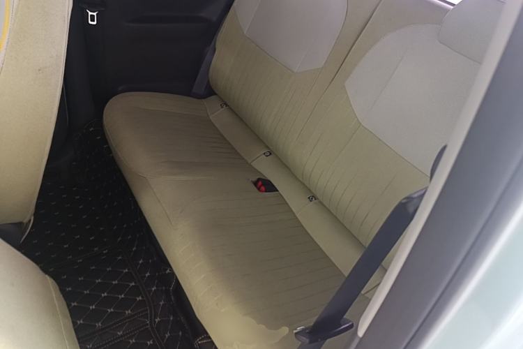 Used Geely Galaxy Panda 2024 Panda Mini 200km Endurance Bear Left Rear Seat