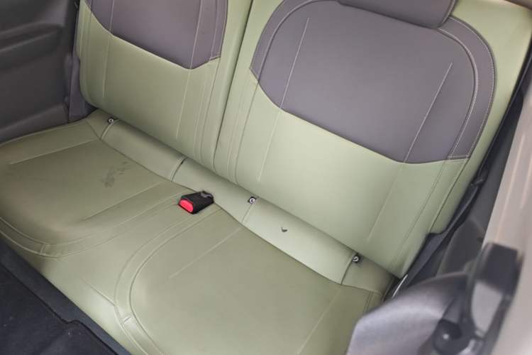Used Geely Galaxy Panda 2024 200km Panda Rider Left Rear Seat