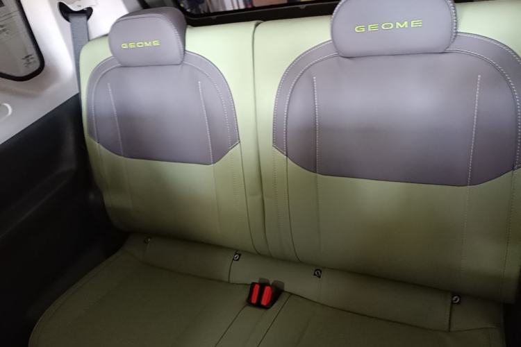 Used Geely Galaxy Panda 2024 200km Panda Rider Left Rear Seat