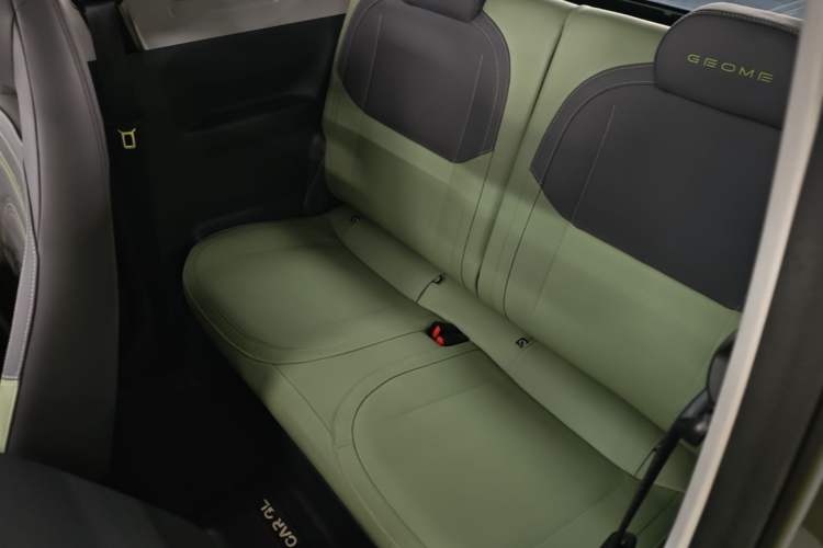 Used Geely Galaxy Panda 2024 200km Panda Rider Left Rear Seat