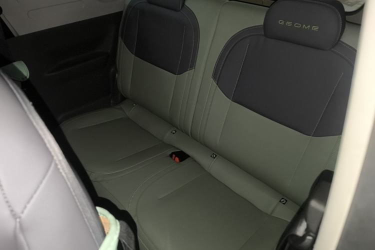 Used Geely Galaxy Panda 2024 200km Panda Rider Left Rear Seat