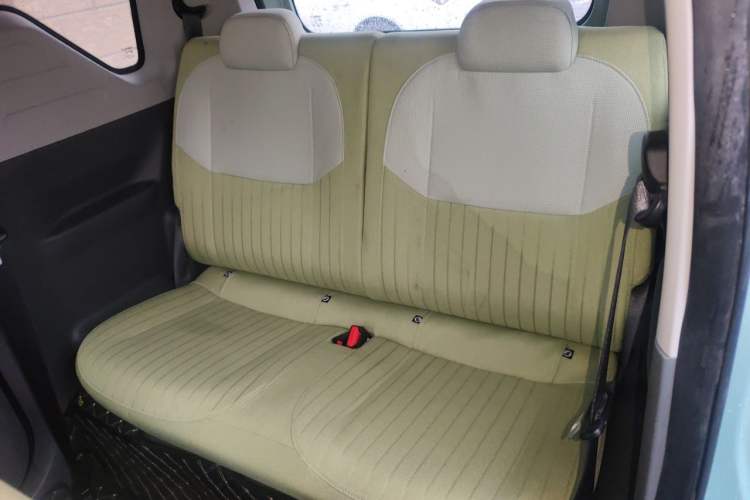 Used Geely Galaxy Panda 2024 Panda Mini 200km Longteng PRO Edition Left Rear Seat