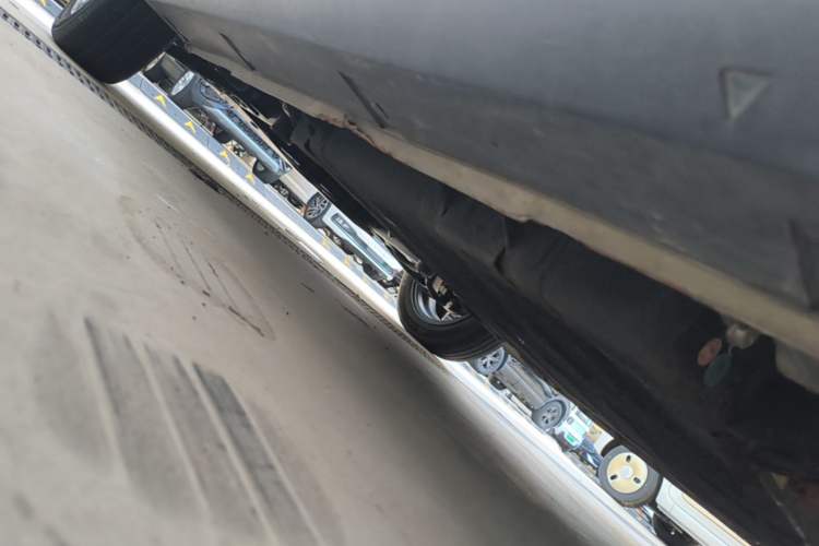 Used Geely Galaxy Panda 2024 200km Panda Rider Left Side Sill