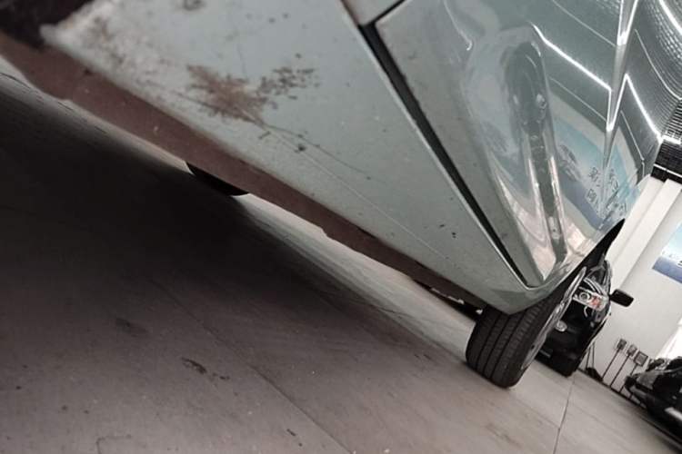 Used Geely Galaxy Panda 2024 Panda Mini 200km Endurance Bear Left Side Sill