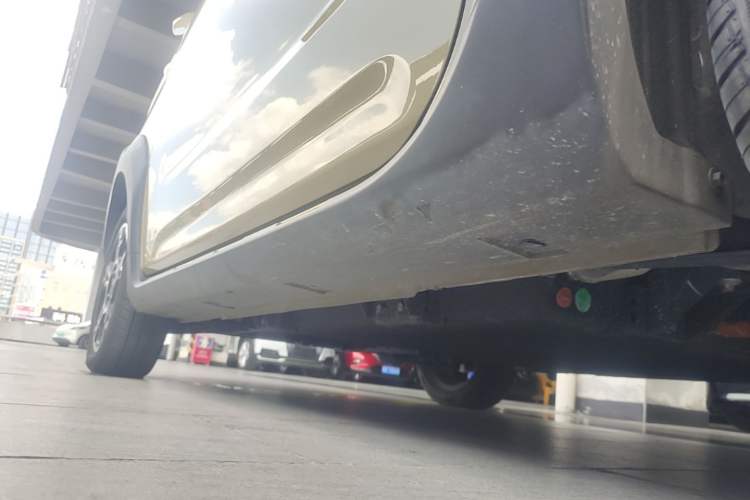 Used Geely Galaxy Panda 2024 200km Panda Rider Left Side Sill