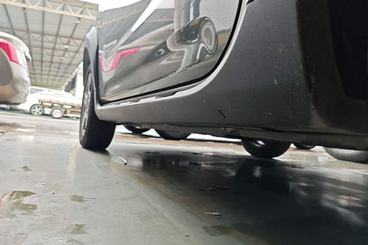 Used Geely Galaxy Panda 2024 200km Panda Rider Left Side Sill
