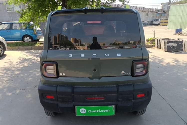 Used Geely Galaxy Panda 2024 200km Panda Rider Rear