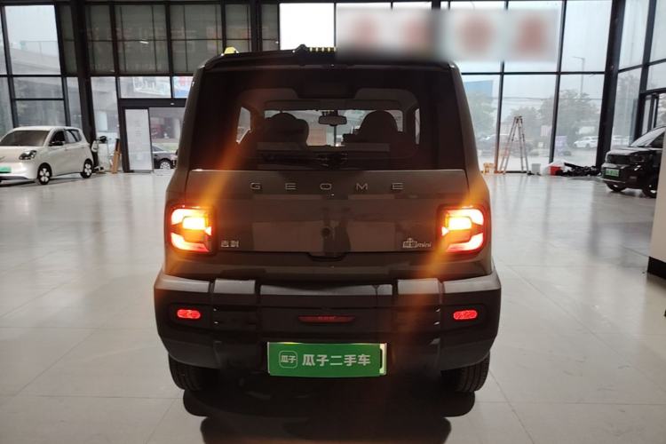Used Geely Galaxy Panda 2024 200km Panda Rider Rear