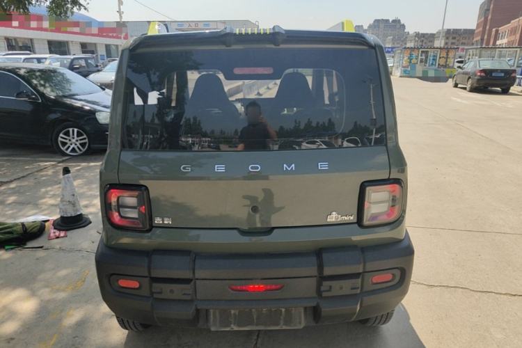 Used Geely Galaxy Panda 2024 200km Panda Rider Rear