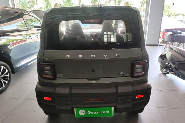 Used Geely Galaxy Panda 2024 200km Panda Rider Rear