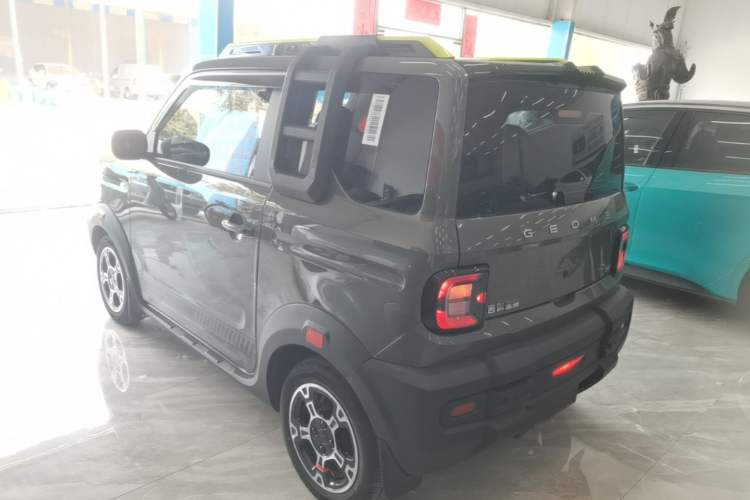 Used Geely Galaxy Panda 2024 200km Panda Rider Rear Left 45 Deg