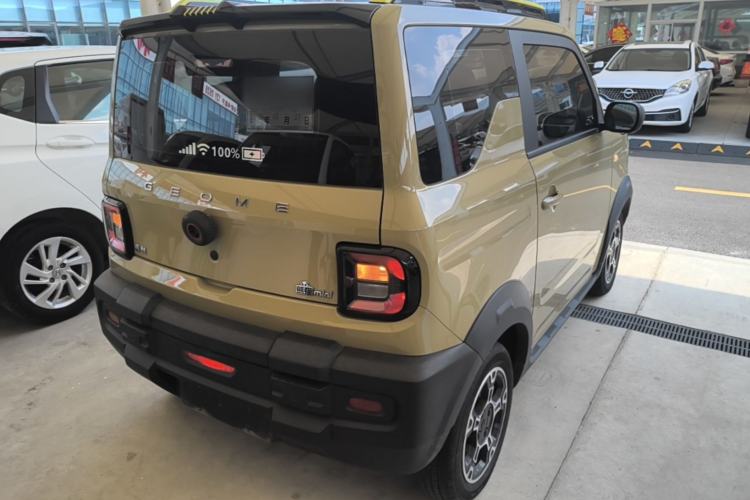 Used Geely Galaxy Panda 2024 200km Panda Rider Rear Right 45 Deg