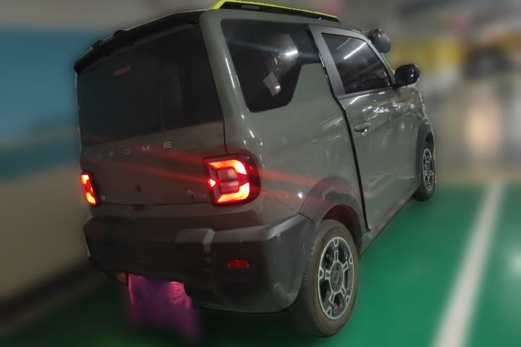 Used Geely Galaxy Panda 2024 200km Panda Rider Rear Right 45 Deg