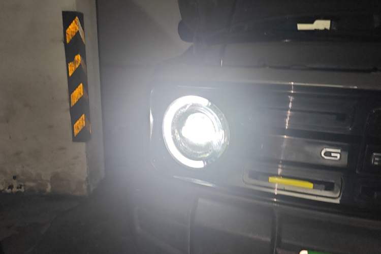 Used Geely Galaxy Panda 2024 200km Panda Rider Right Front Headlight