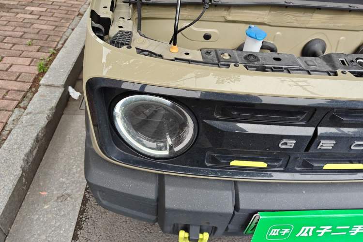 Used Geely Galaxy Panda 2024 200km Panda Rider Right Front Headlight