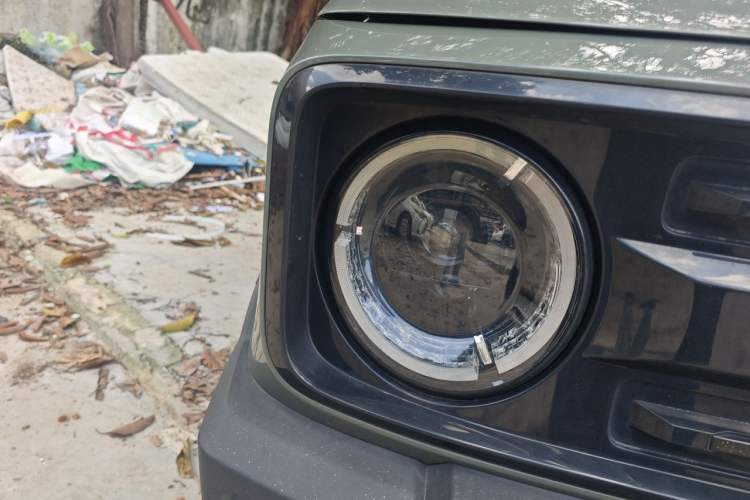 Used Geely Galaxy Panda 2024 200km Panda Rider Right Front Headlight