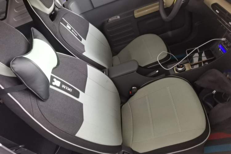 Used Geely Galaxy Panda 2024 200km Panda Rider Right Front Seat