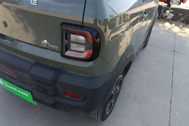 Used Geely Galaxy Panda 2024 200km Panda Rider Right Rear Taillight