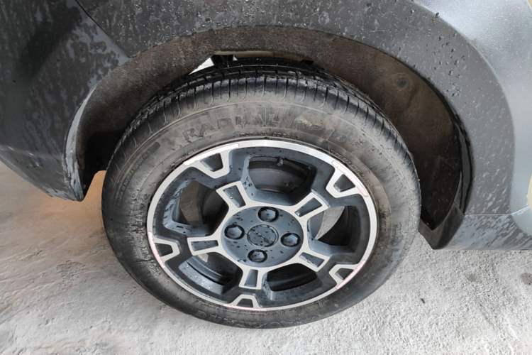 Used Geely Galaxy Panda 2024 200km Panda Rider Right Rear Wheel Hub