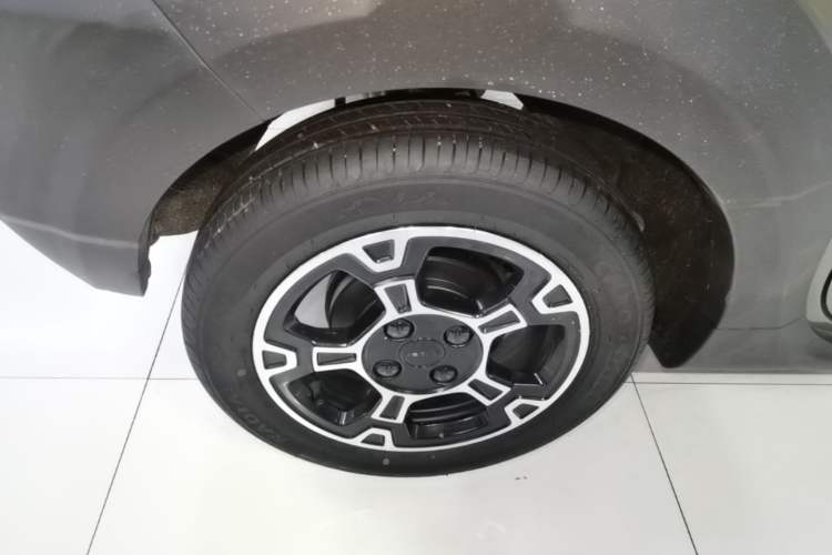 Used Geely Galaxy Panda 2024 200km Panda Rider Right Rear Wheel Hub
