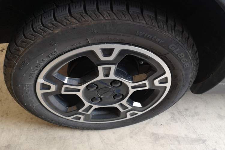 Used Geely Galaxy Panda 2024 200km Panda Rider Right Rear Wheel Hub
