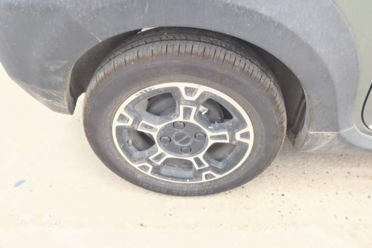 Used Geely Galaxy Panda 2024 200km Panda Rider Right Rear Wheel Hub