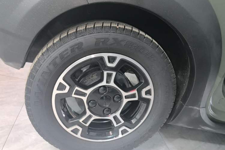Used Geely Galaxy Panda 2024 200km Panda Rider Right Rear Wheel Hub