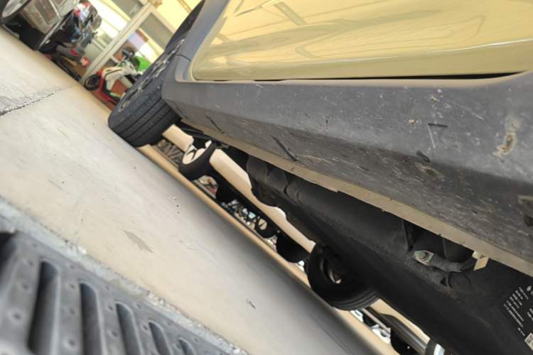 Used Geely Galaxy Panda 2024 200km Panda Rider Right Side Sill