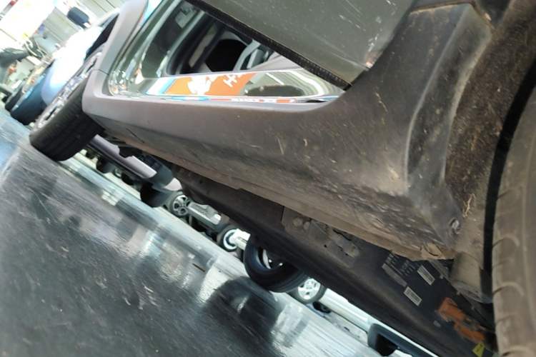 Used Geely Galaxy Panda 2024 200km Panda Rider Right Side Sill