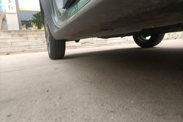 Used Geely Galaxy Panda 2024 200km Panda Rider Right Side Sill