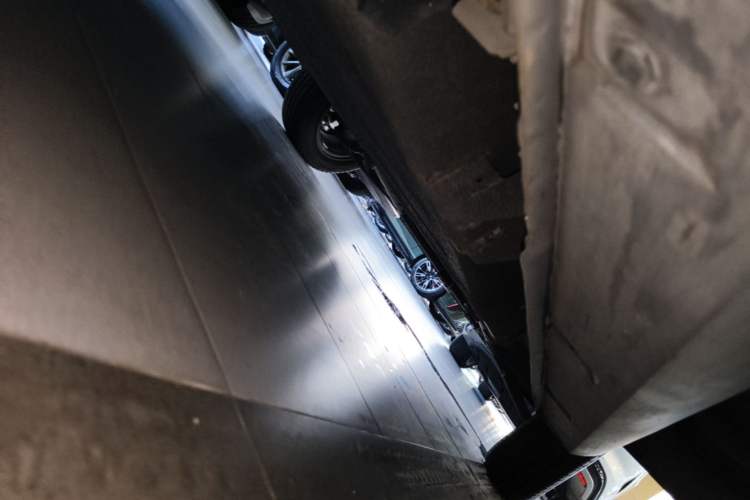 Used Geely Galaxy Panda 2024 200km Panda Rider Right Side Sill