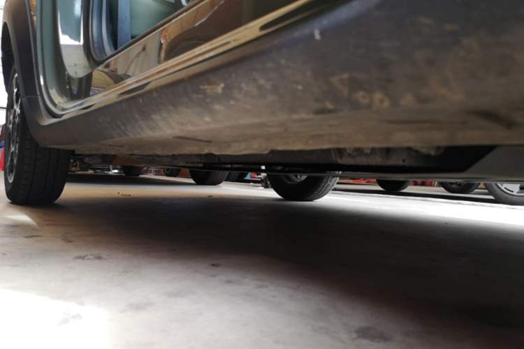 Used Geely Galaxy Panda 2024 200km Panda Rider Right Side Sill